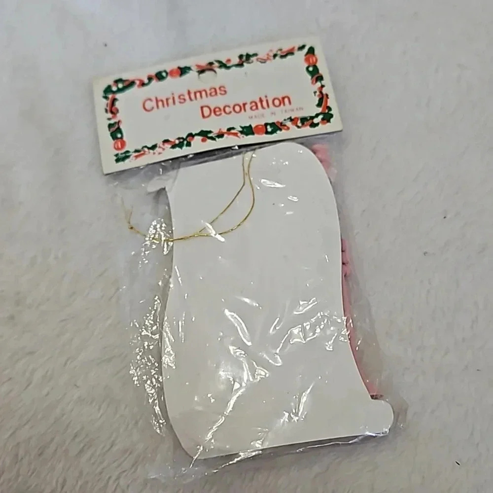 VINTAGE ORNAMENT - Picture 2 of 3